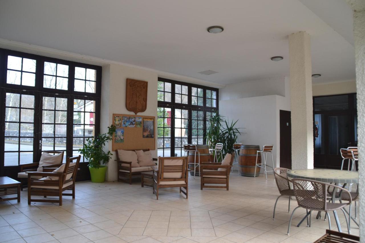 Auberge De La Vallee D'Ossau Izest Ngoại thất bức ảnh